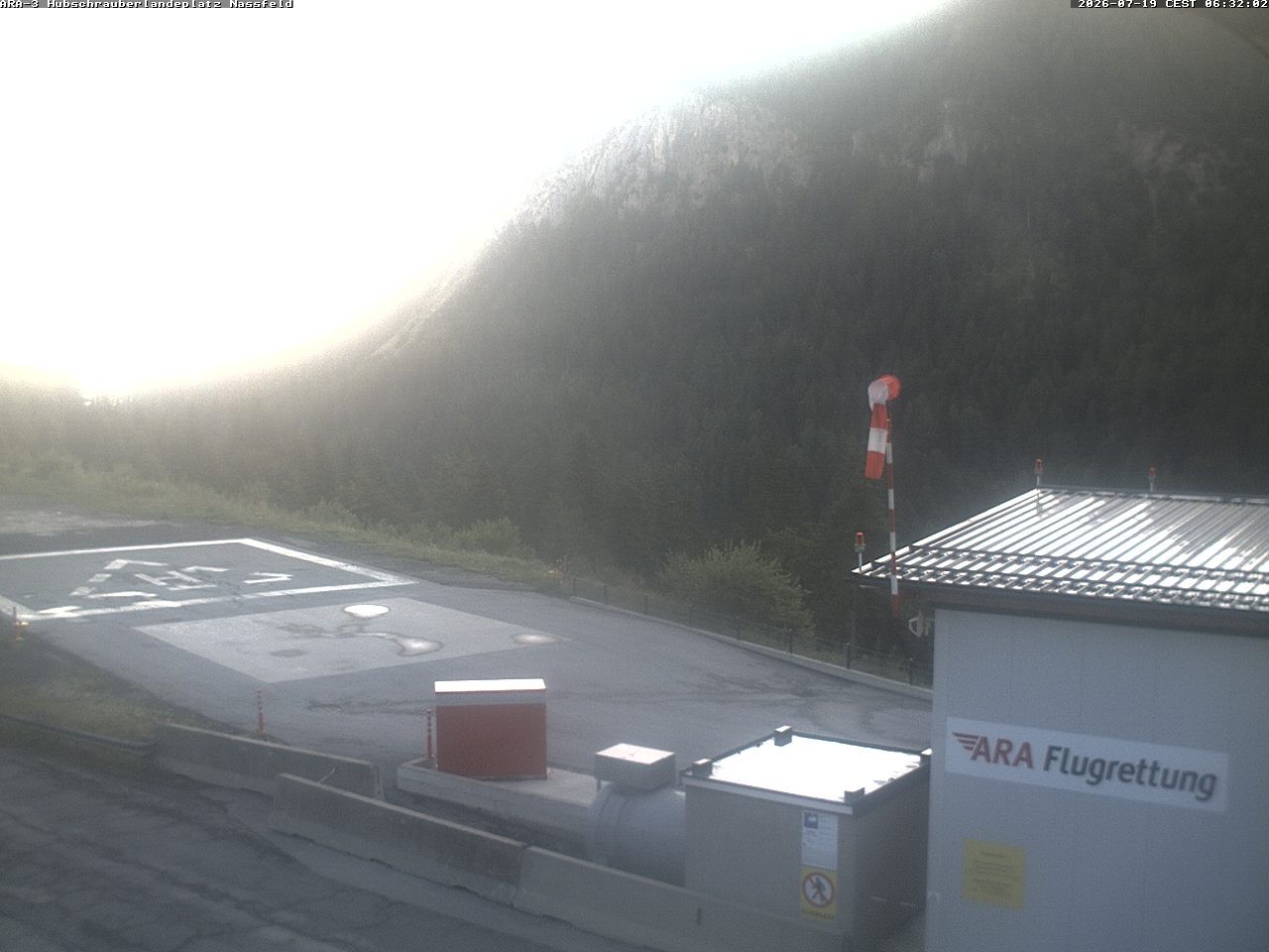 Archived image Webcam Heliport at Skiresort Nassfeld