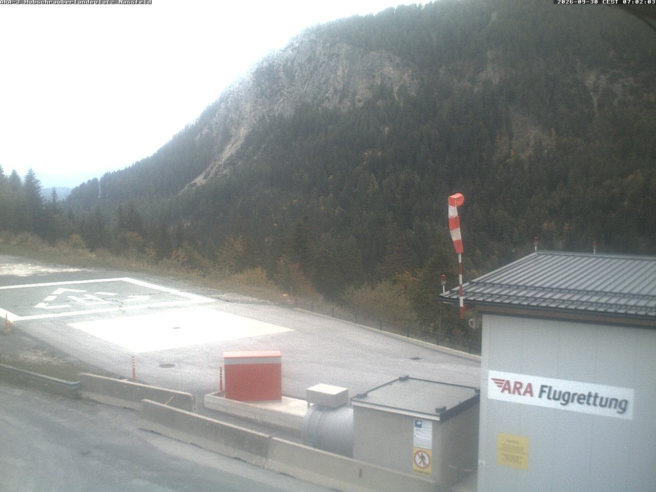 Archiv Foto Webcam Hubschrauberlandeplatz Nassfeld