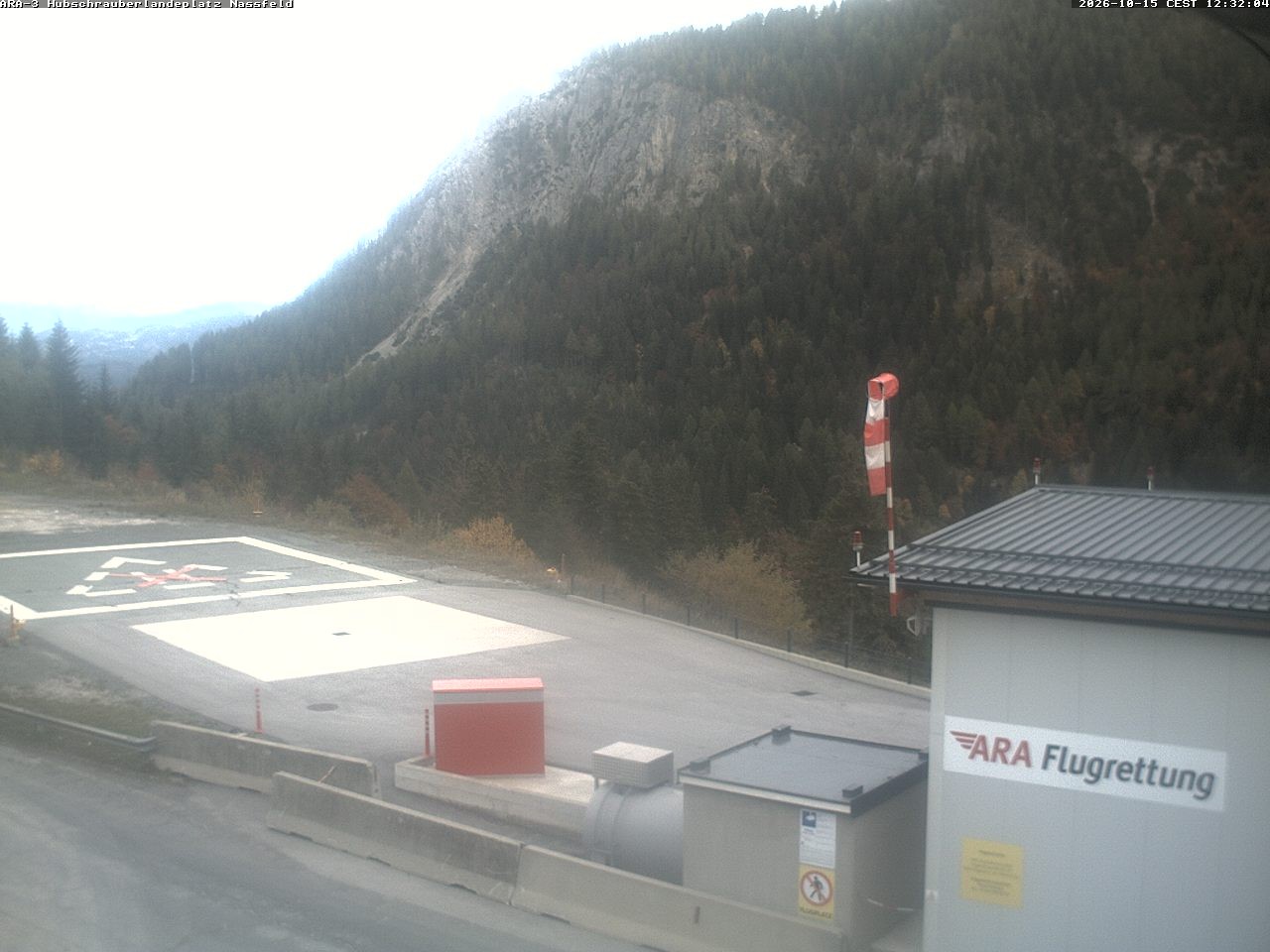 Archiv Foto Webcam Hubschrauberlandeplatz Nassfeld