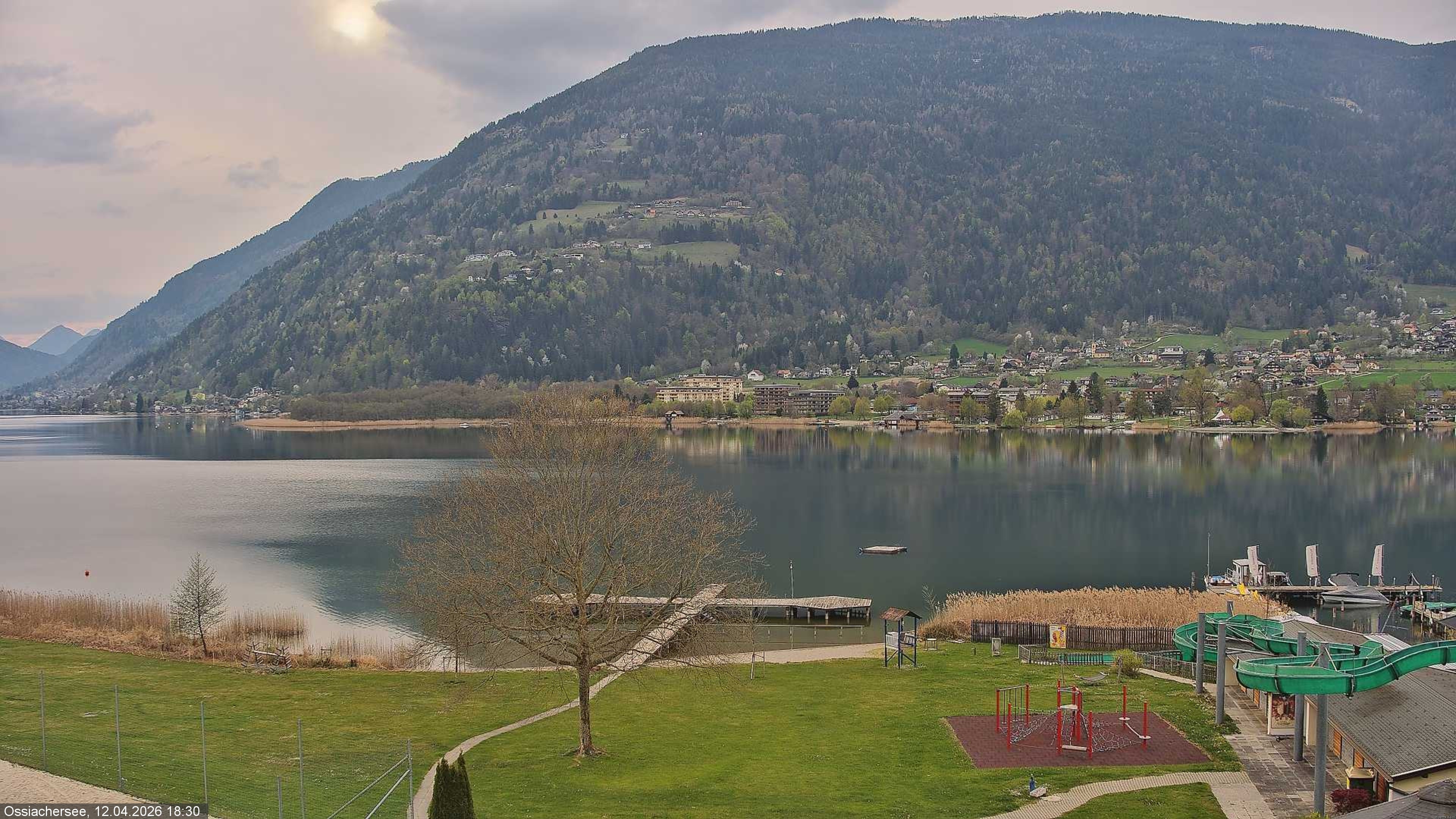 Archived image Webcam Lake Ossiacher See near Villach