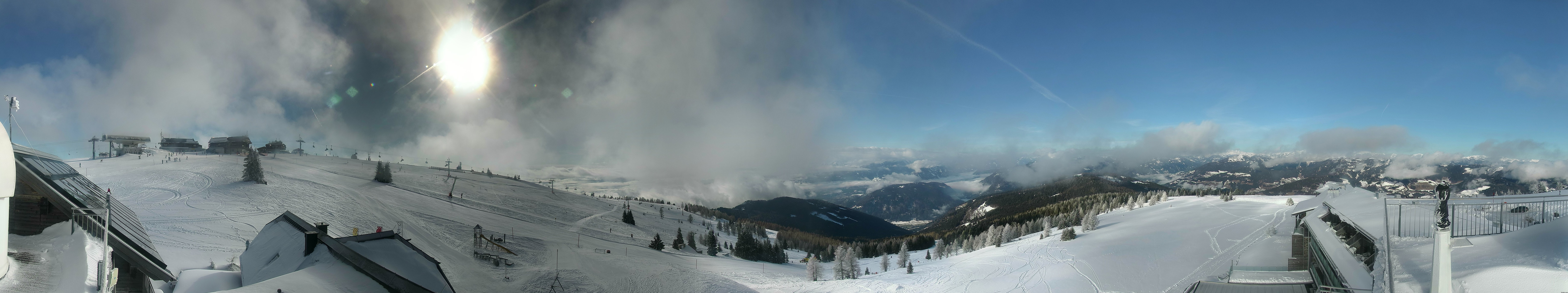 Archiv Foto Webcam Gerlitzen: Alpinhotel Pacheiner