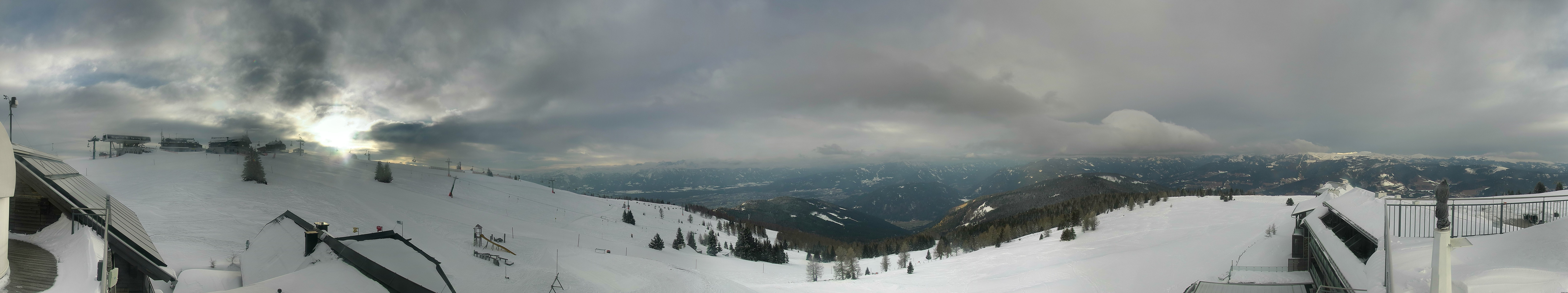 Archiv Foto Webcam Gerlitzen: Alpinhotel Pacheiner