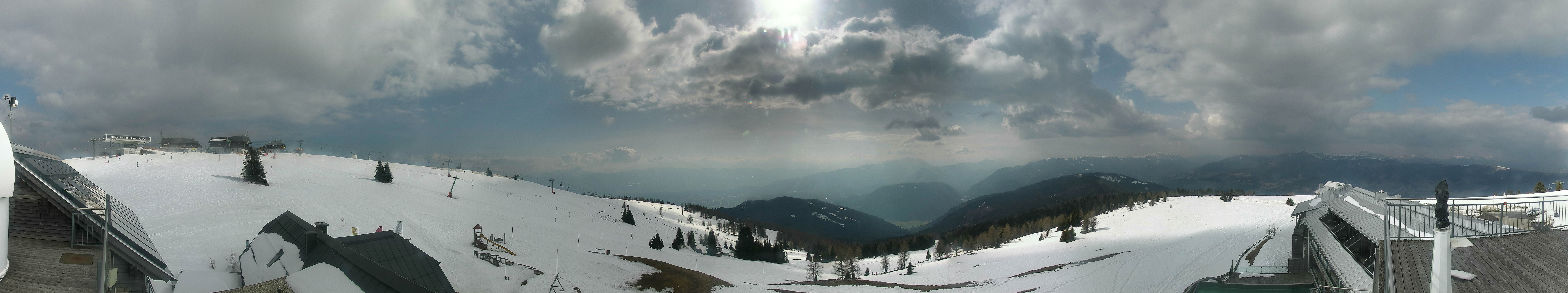 Archiv Foto Webcam Gerlitzen: Alpinhotel Pacheiner