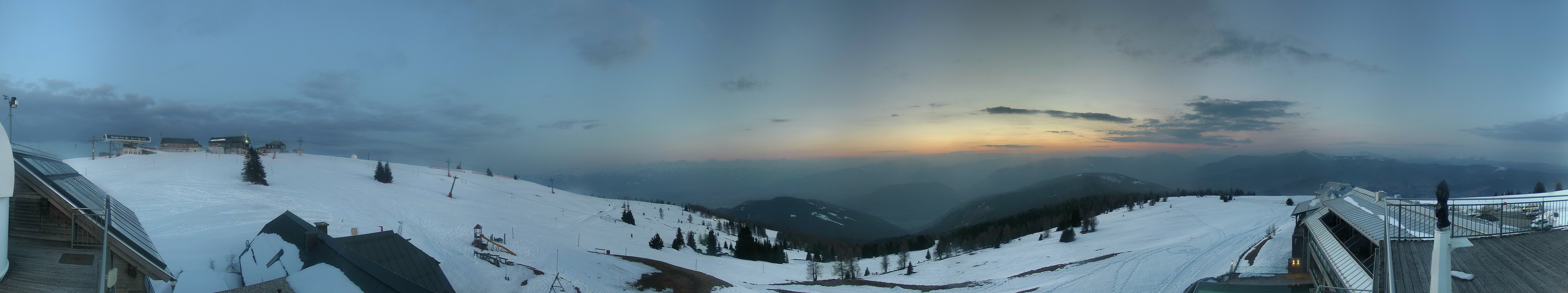 Archiv Foto Webcam Gerlitzen: Alpinhotel Pacheiner