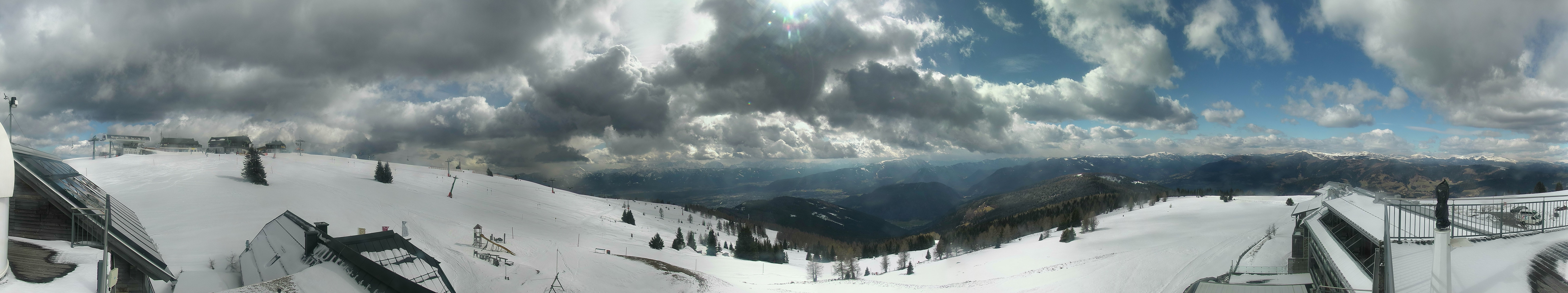 Archiv Foto Webcam Gerlitzen: Alpinhotel Pacheiner