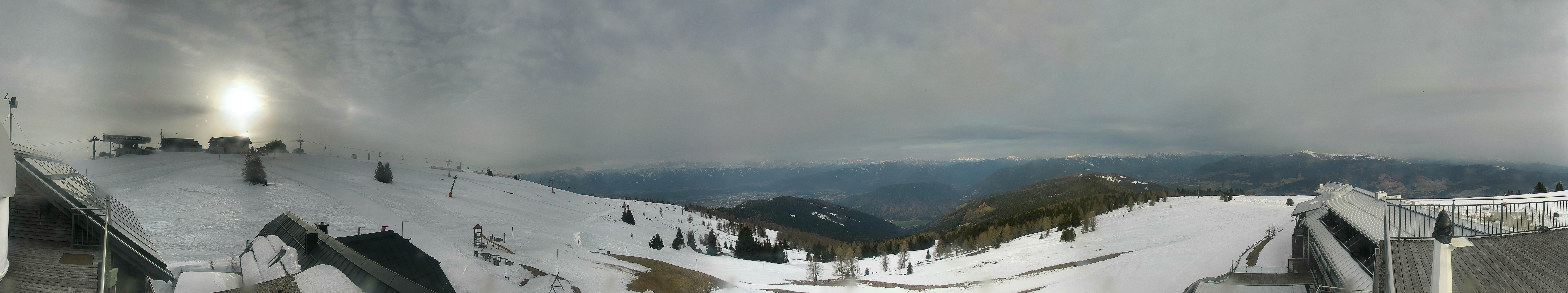 Archiv Foto Webcam Gerlitzen: Alpinhotel Pacheiner