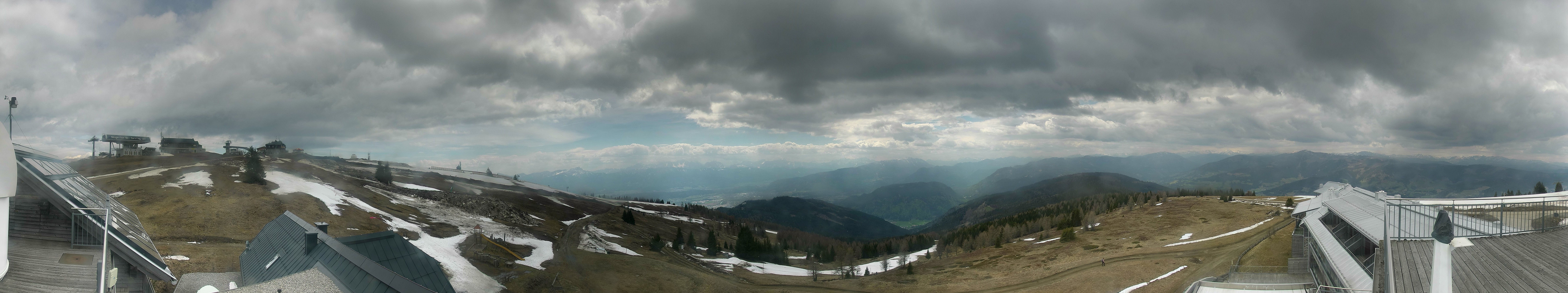 Archiv Foto Webcam Gerlitzen: Alpinhotel Pacheiner