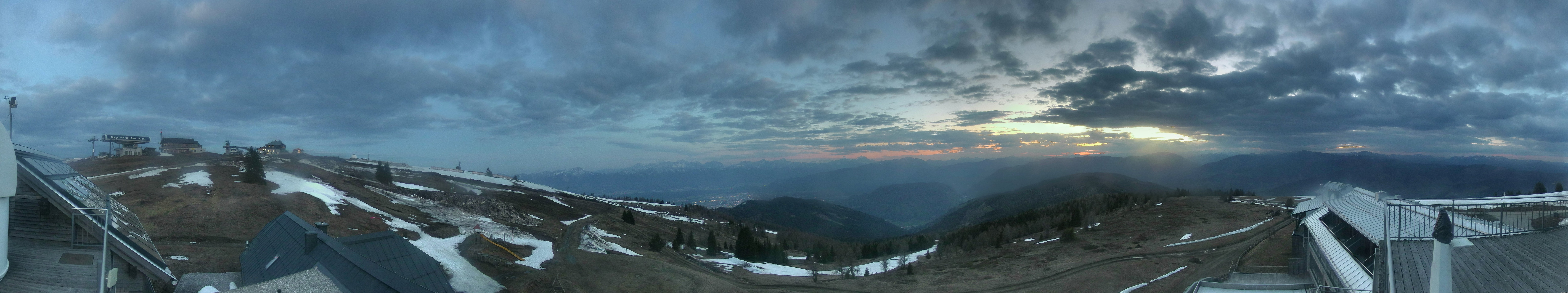 Archiv Foto Webcam Gerlitzen: Alpinhotel Pacheiner