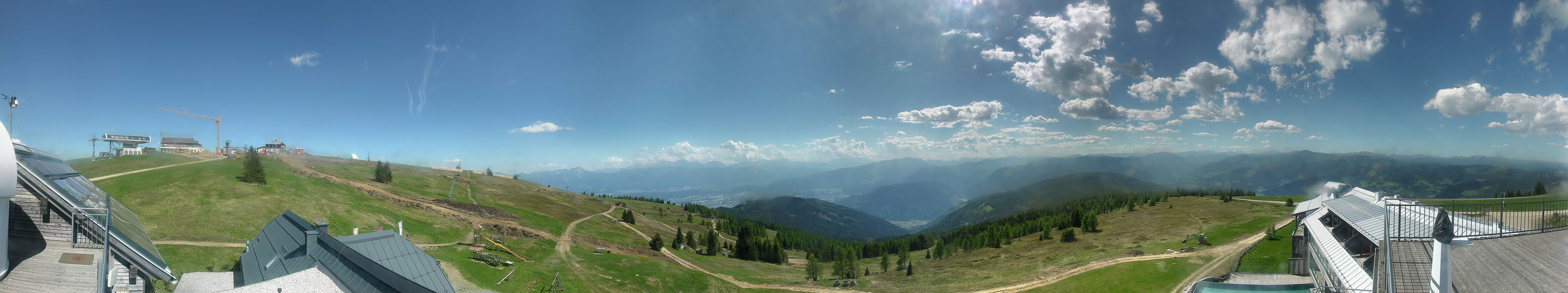 Archiv Foto Webcam Gerlitzen: Alpinhotel Pacheiner