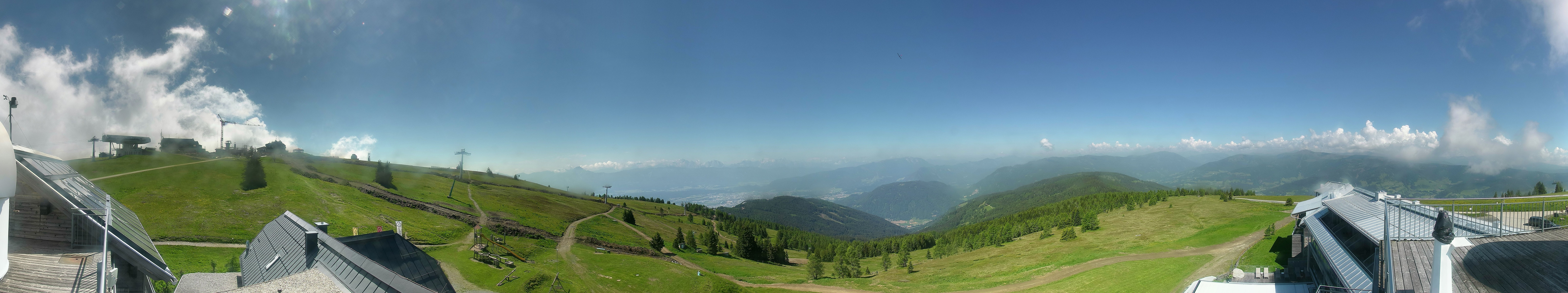 Archiv Foto Webcam Gerlitzen: Alpinhotel Pacheiner