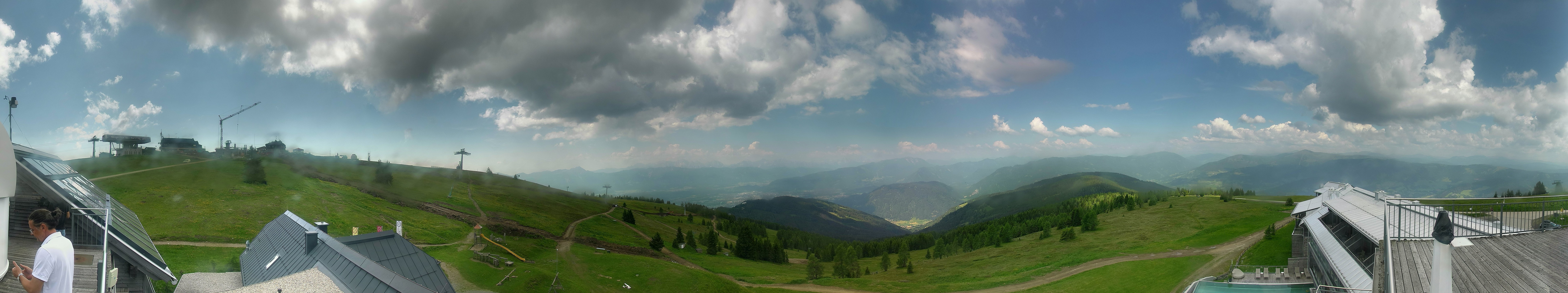 Archiv Foto Webcam Gerlitzen: Alpinhotel Pacheiner