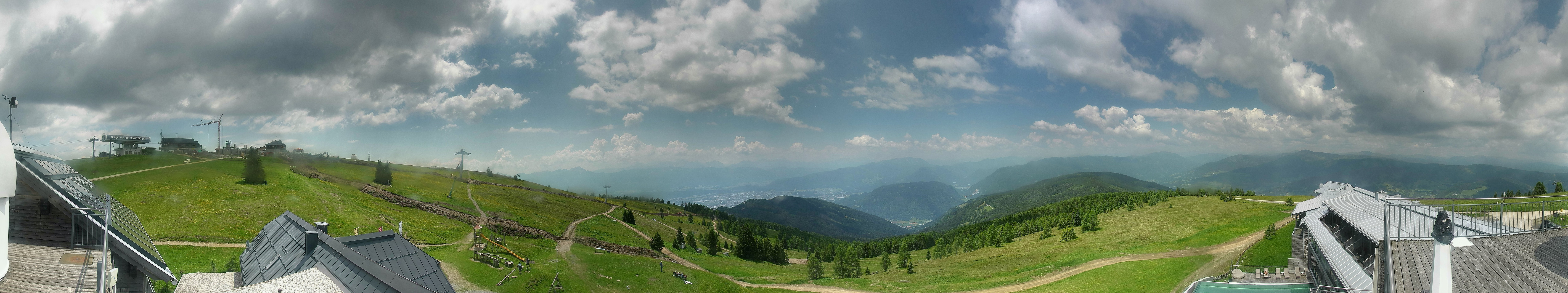 Archiv Foto Webcam Gerlitzen: Alpinhotel Pacheiner