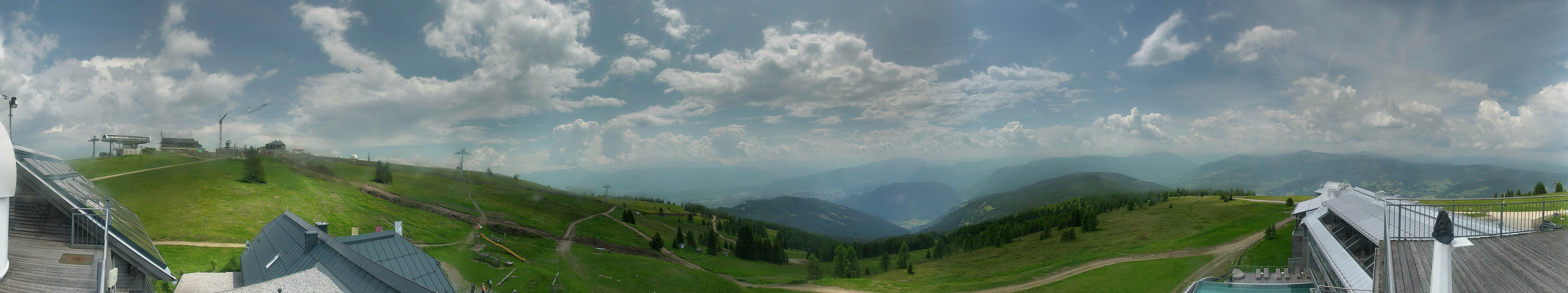 Archiv Foto Webcam Gerlitzen: Alpinhotel Pacheiner