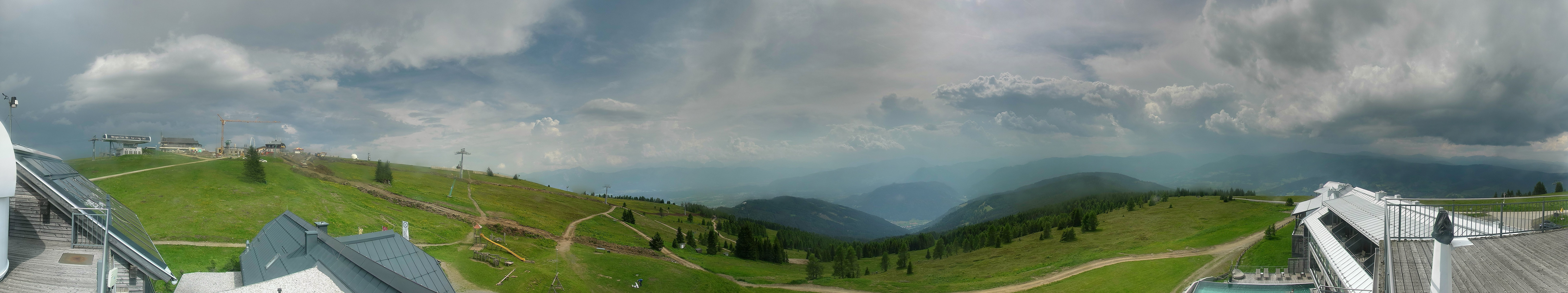 Archiv Foto Webcam Gerlitzen: Alpinhotel Pacheiner
