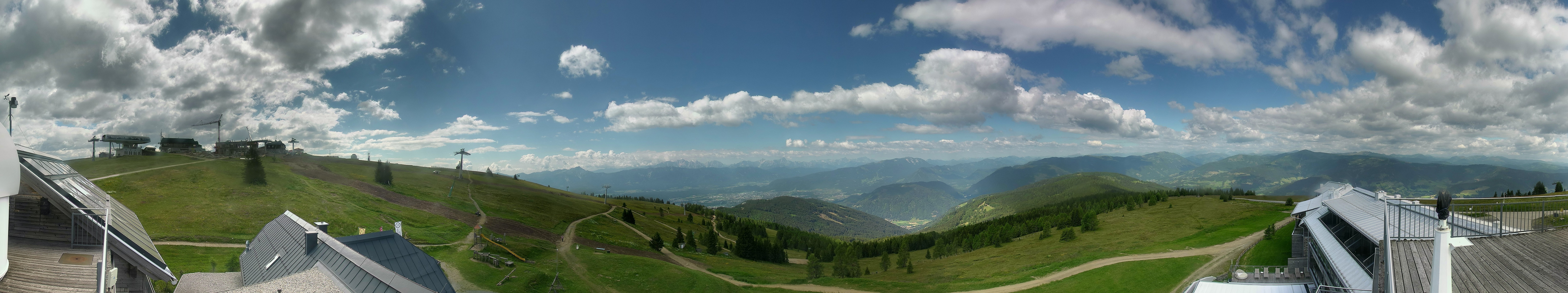 Archiv Foto Webcam Gerlitzen: Alpinhotel Pacheiner