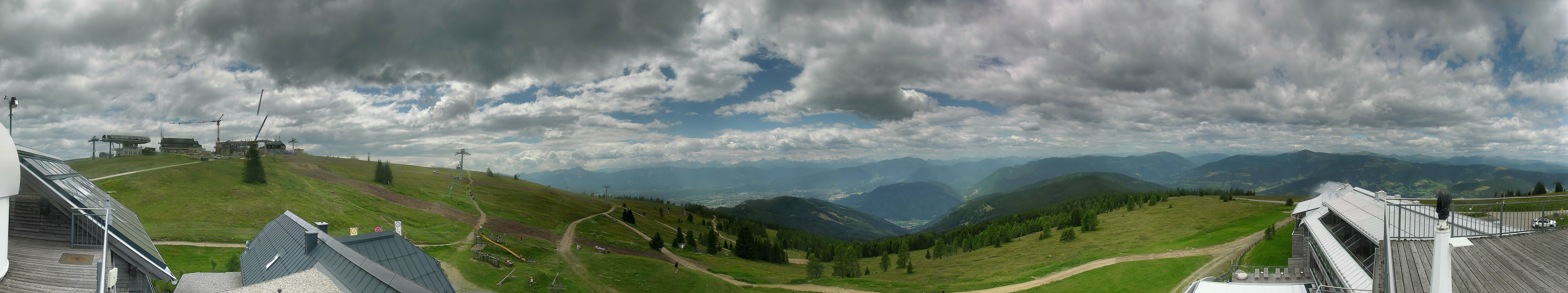 Archiv Foto Webcam Gerlitzen: Alpinhotel Pacheiner