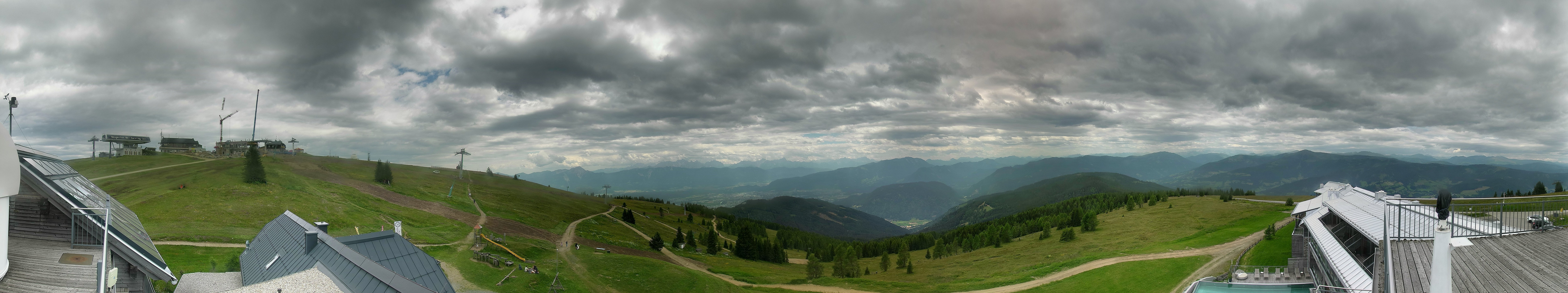 Archiv Foto Webcam Gerlitzen: Alpinhotel Pacheiner