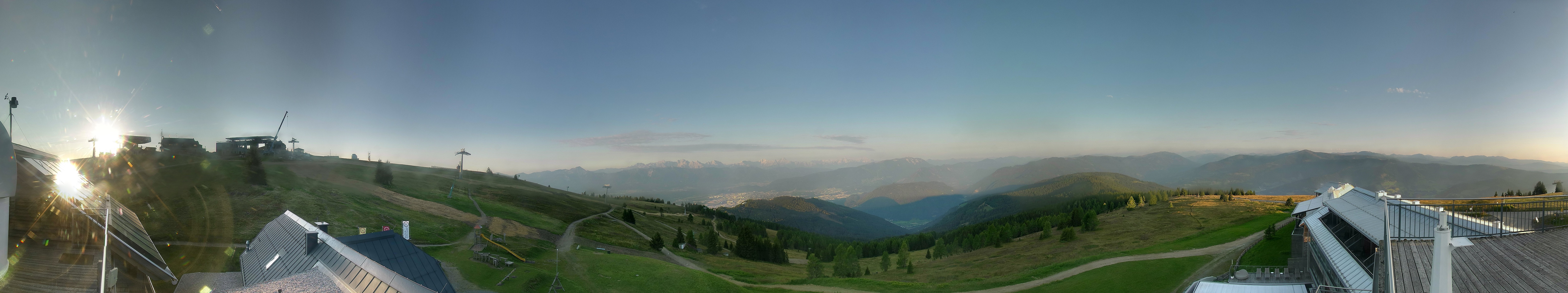 Archiv Foto Webcam Gerlitzen: Alpinhotel Pacheiner