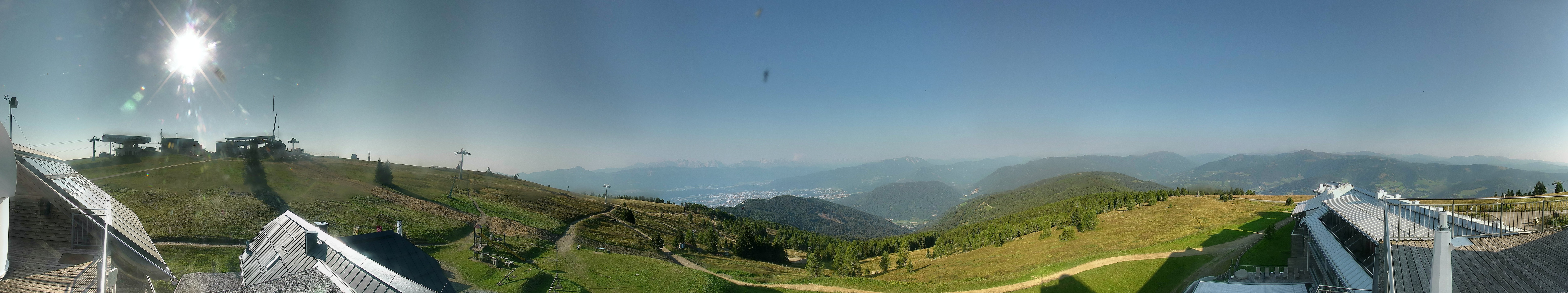 Archiv Foto Webcam Gerlitzen: Alpinhotel Pacheiner