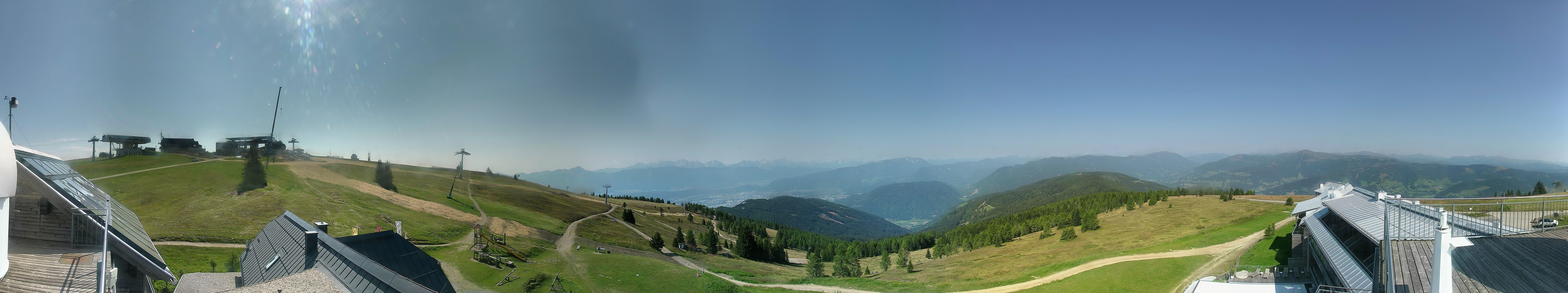 Archiv Foto Webcam Gerlitzen: Alpinhotel Pacheiner