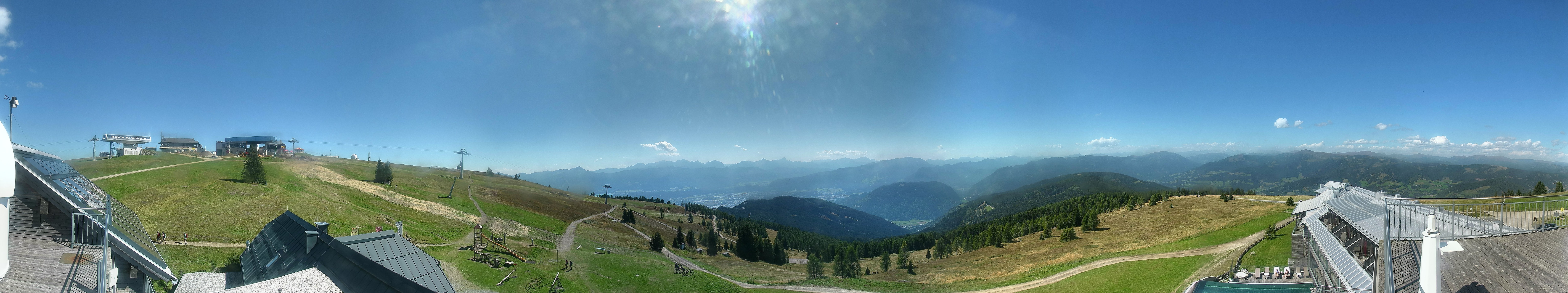 Archiv Foto Webcam Gerlitzen: Alpinhotel Pacheiner