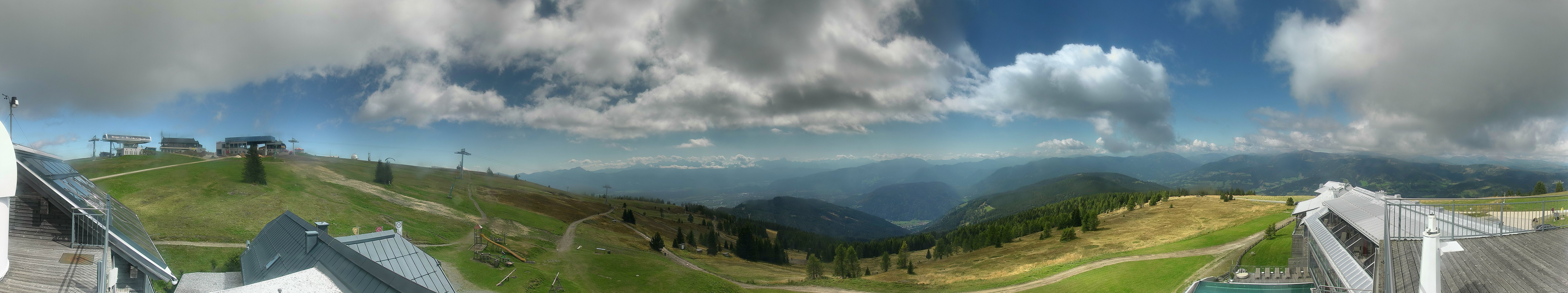 Archiv Foto Webcam Gerlitzen: Alpinhotel Pacheiner