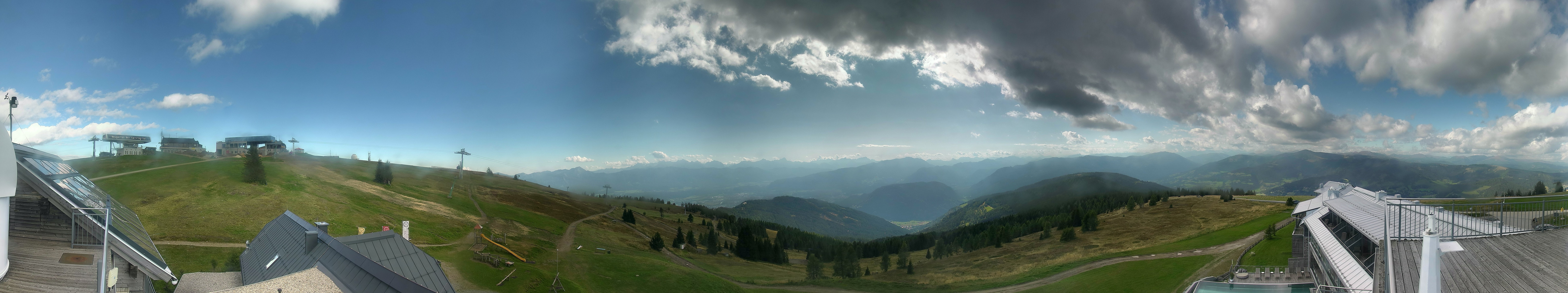 Archiv Foto Webcam Gerlitzen: Alpinhotel Pacheiner