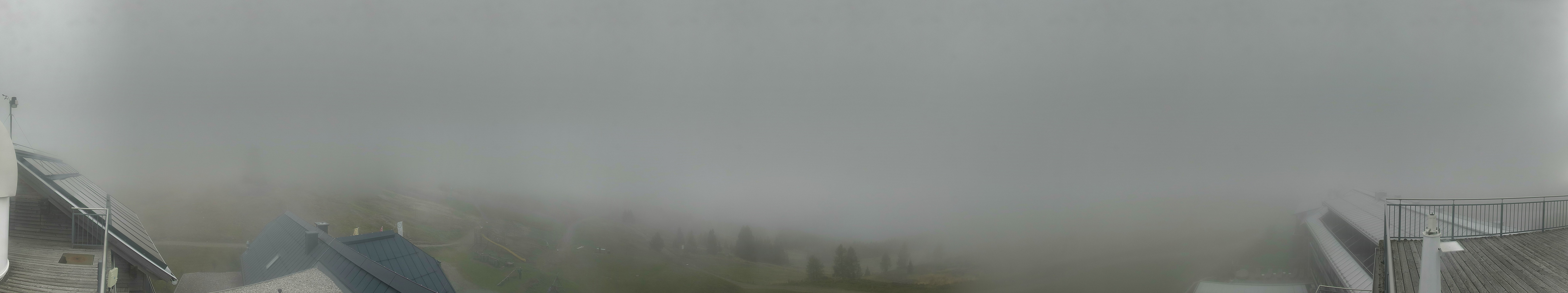 Archived image Webcam Mountain inn / hotel Pacheiner (Gerlitzen)