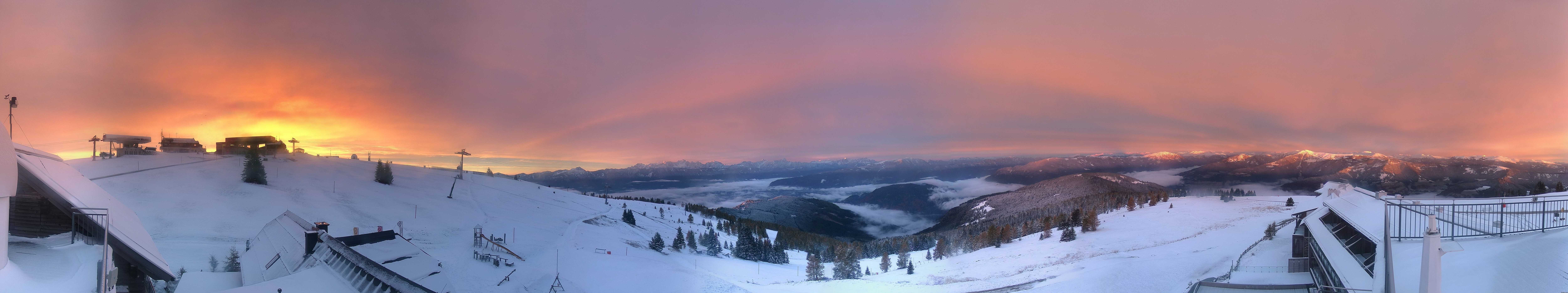 Archiv Foto Webcam Gerlitzen: Alpinhotel Pacheiner