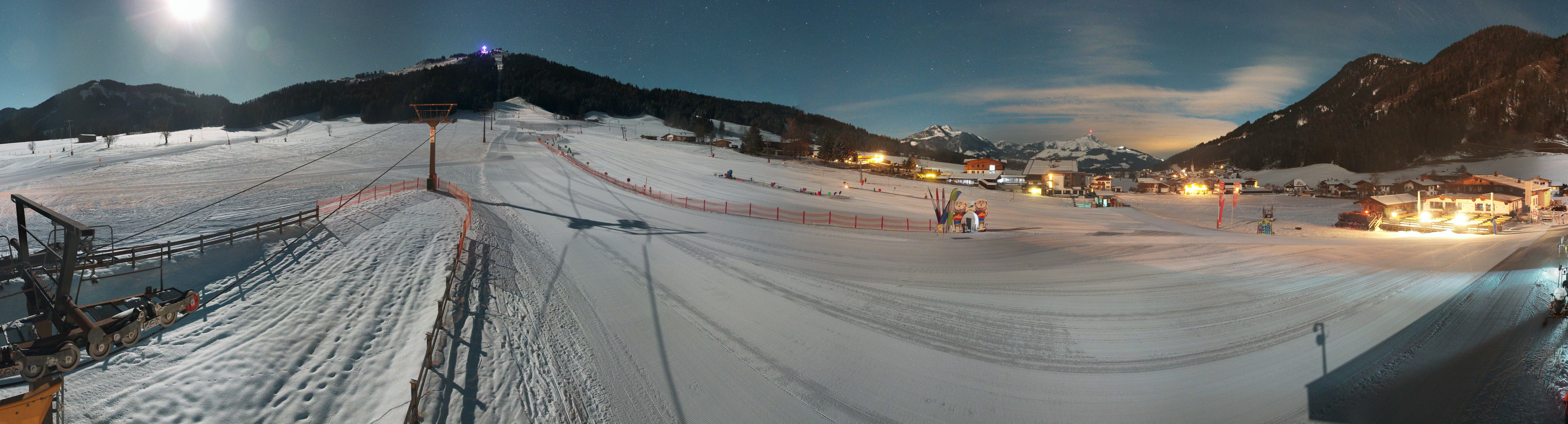 Archived image Webcam Valley station Pillersee