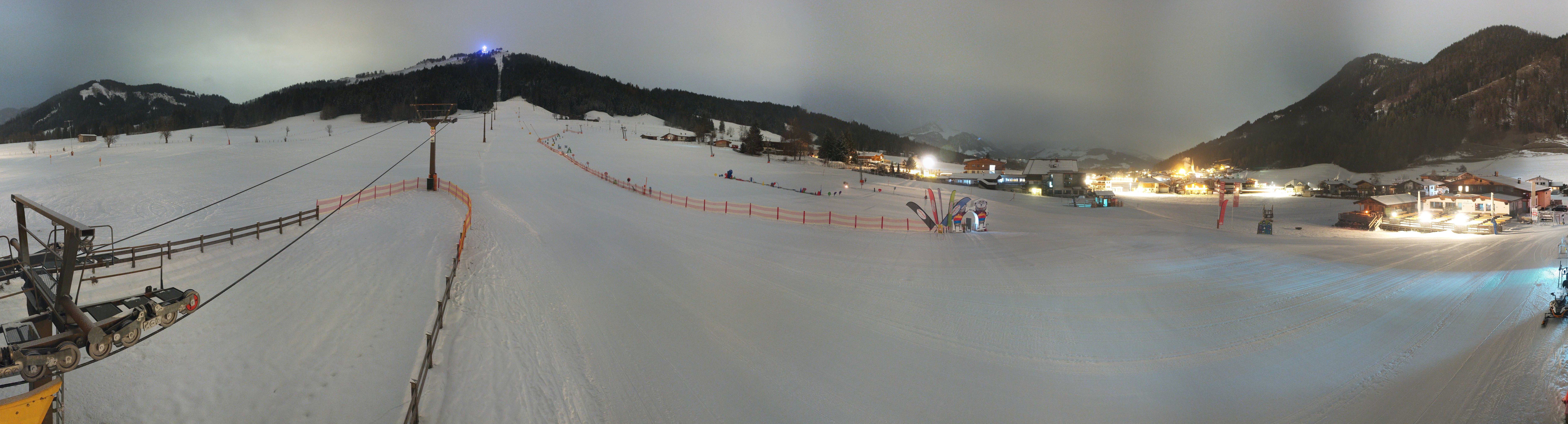 Archived image Webcam Valley station Pillersee