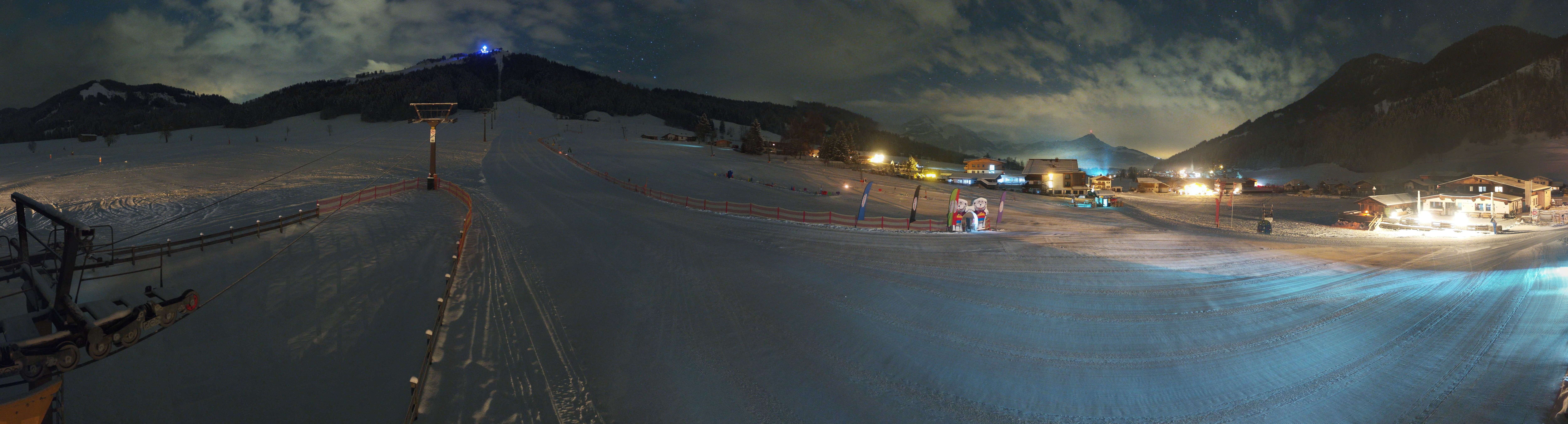 Archived image Webcam Valley station Pillersee