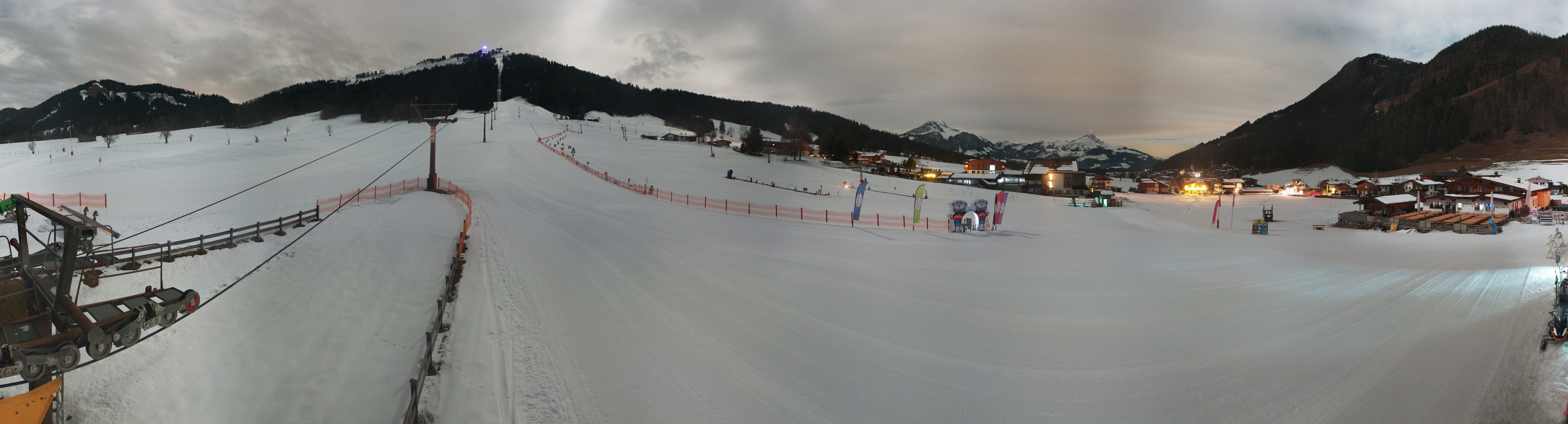 Archived image Webcam Valley station Pillersee