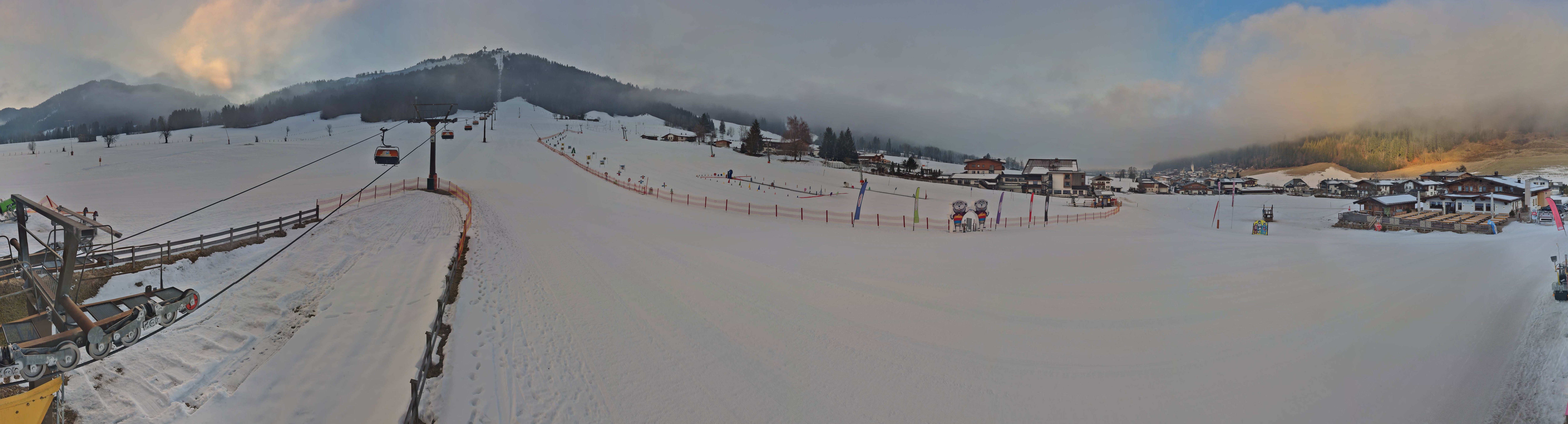 Archived image Webcam Valley station Pillersee