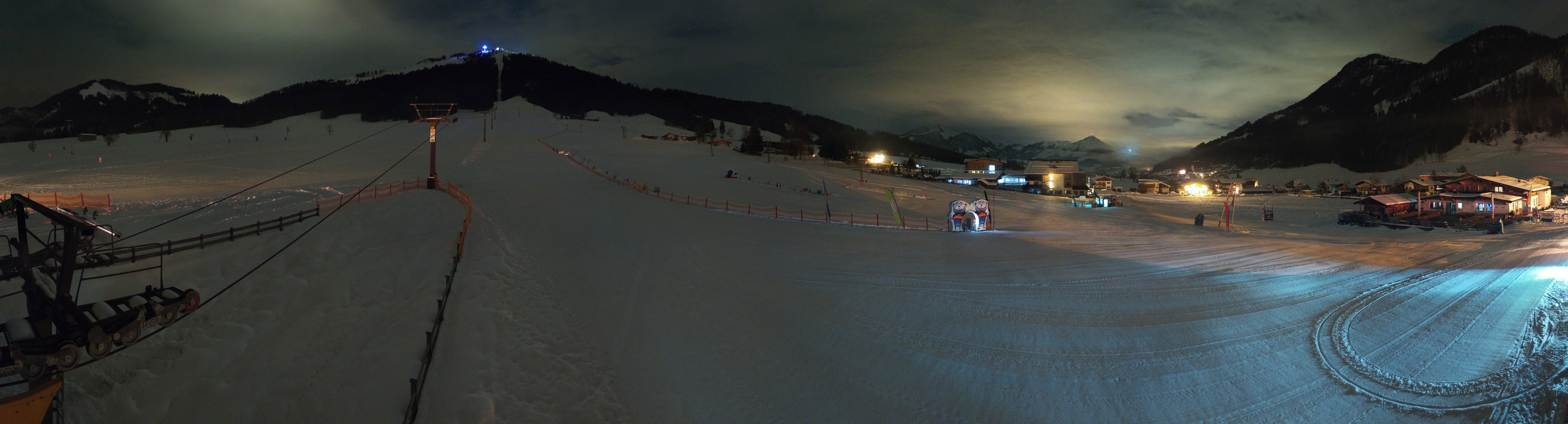 Archived image Webcam Valley station Pillersee