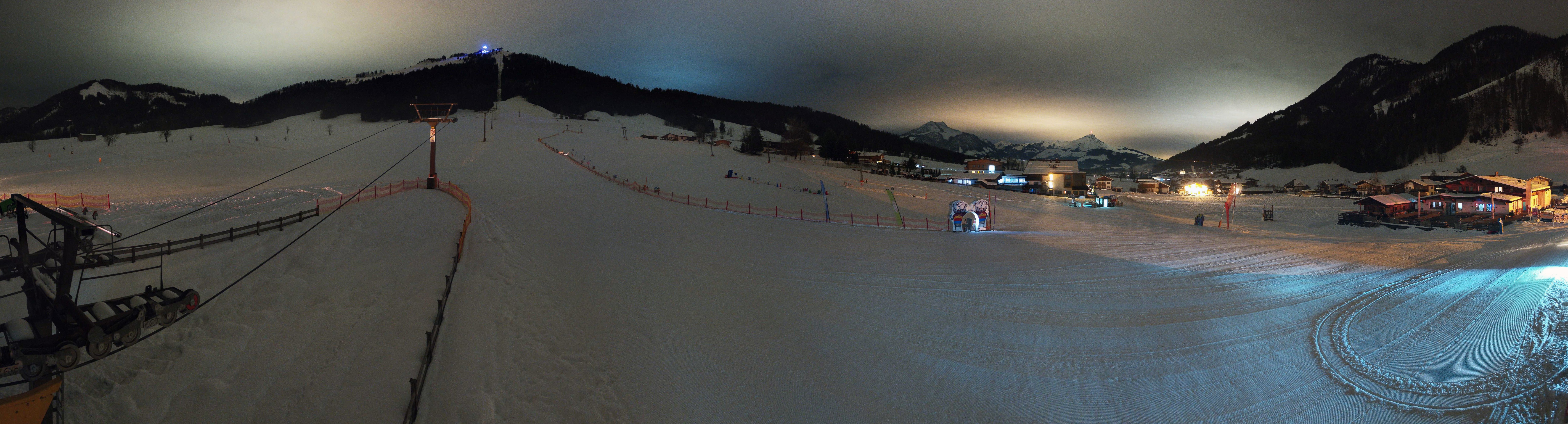 Archived image Webcam Valley station Pillersee