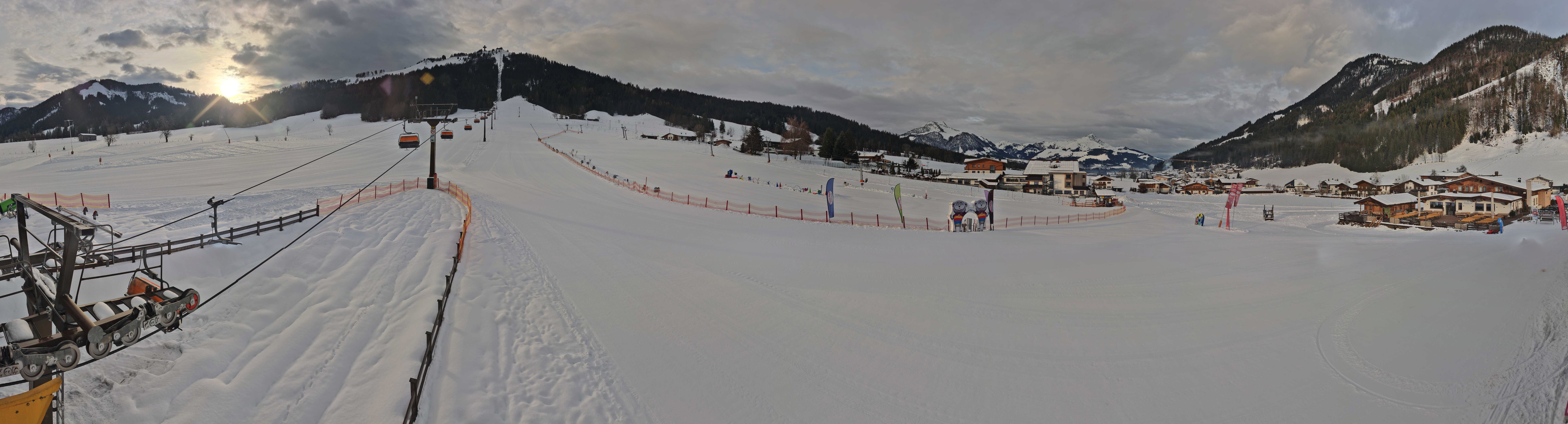 Archived image Webcam Valley station Pillersee