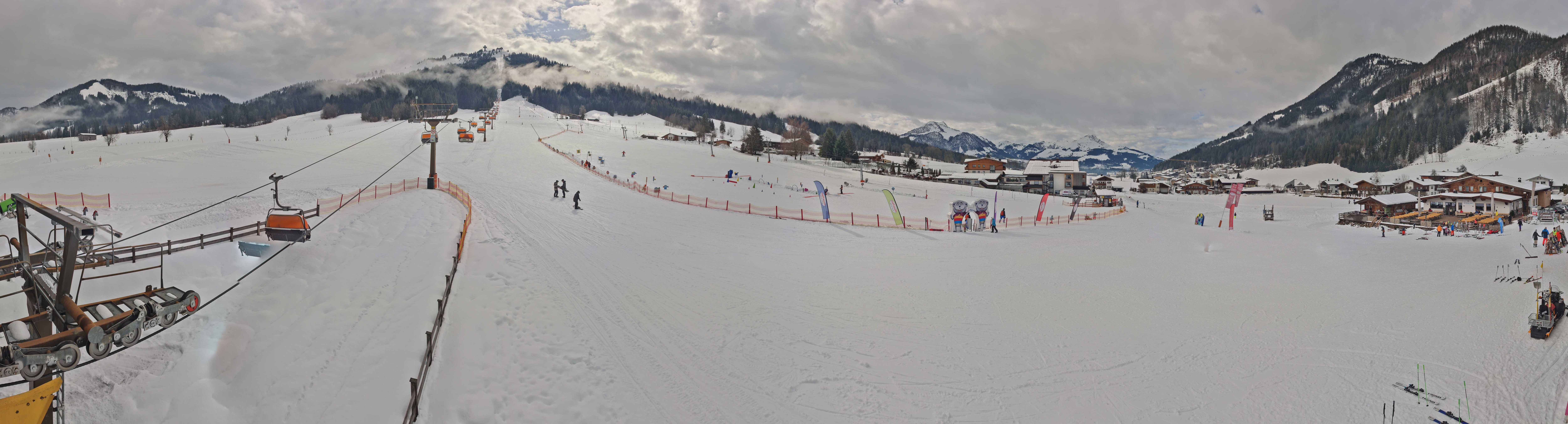 Archived image Webcam Valley station Pillersee