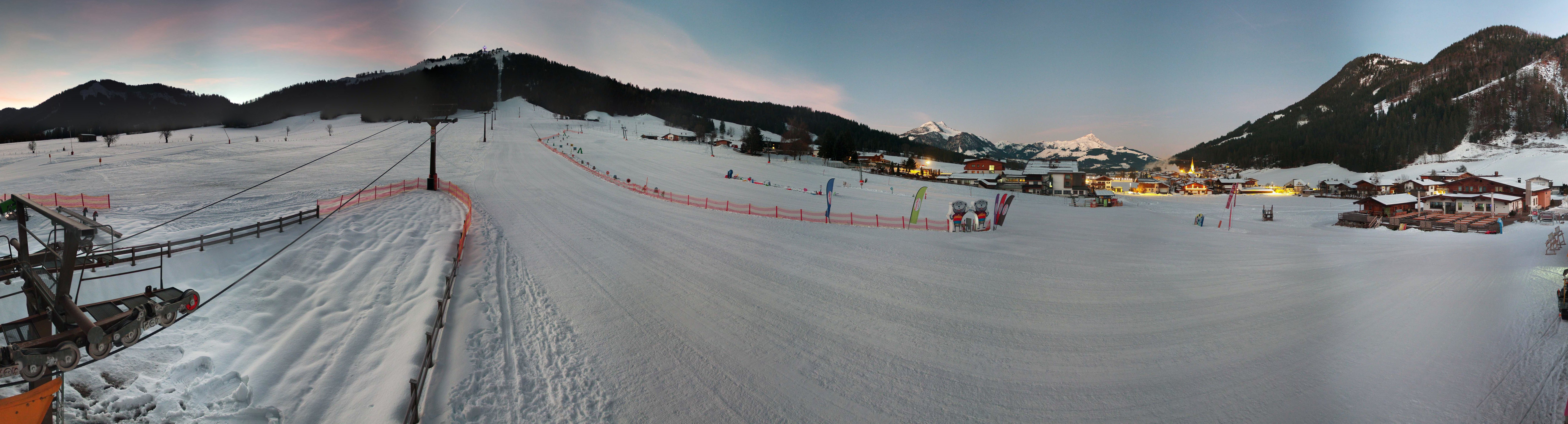 Archived image Webcam Valley station Pillersee