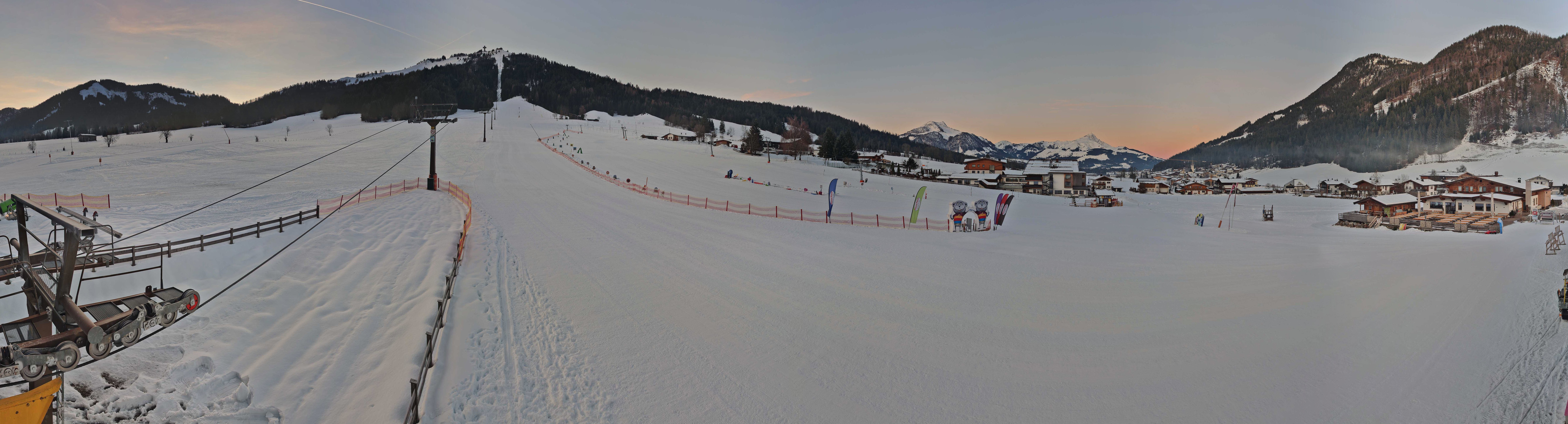 Archived image Webcam Valley station Pillersee