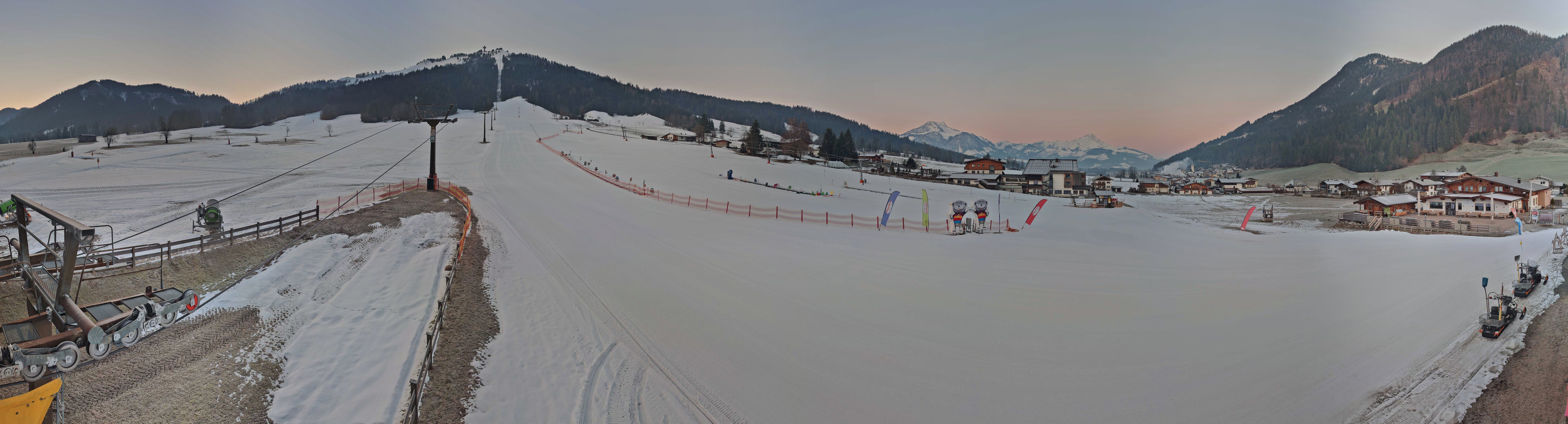 Archived image Webcam Valley station Pillersee