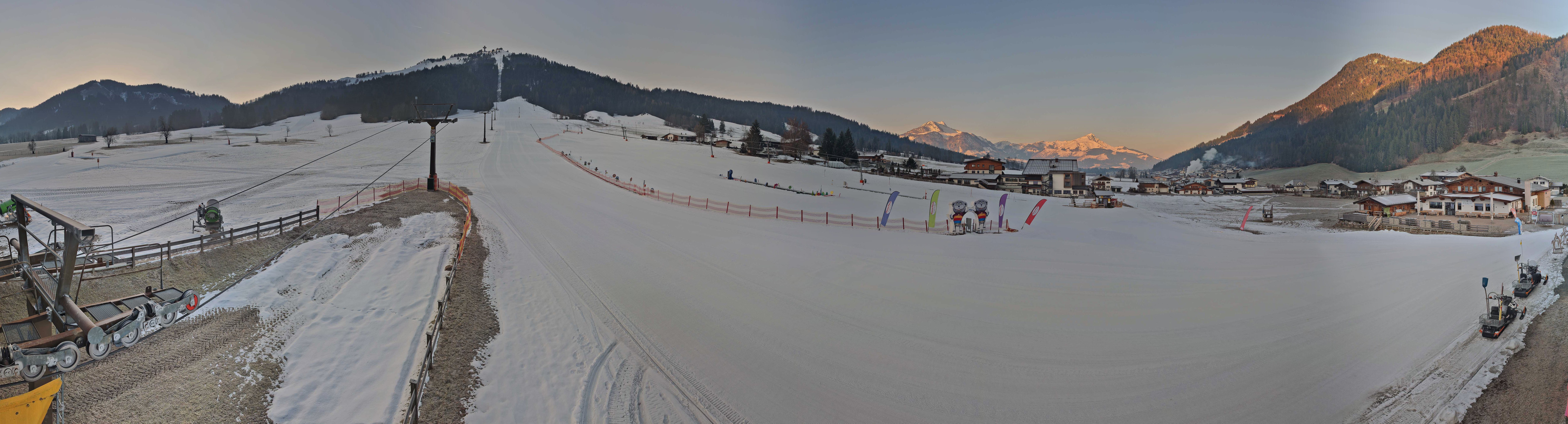 Archived image Webcam Valley station Pillersee