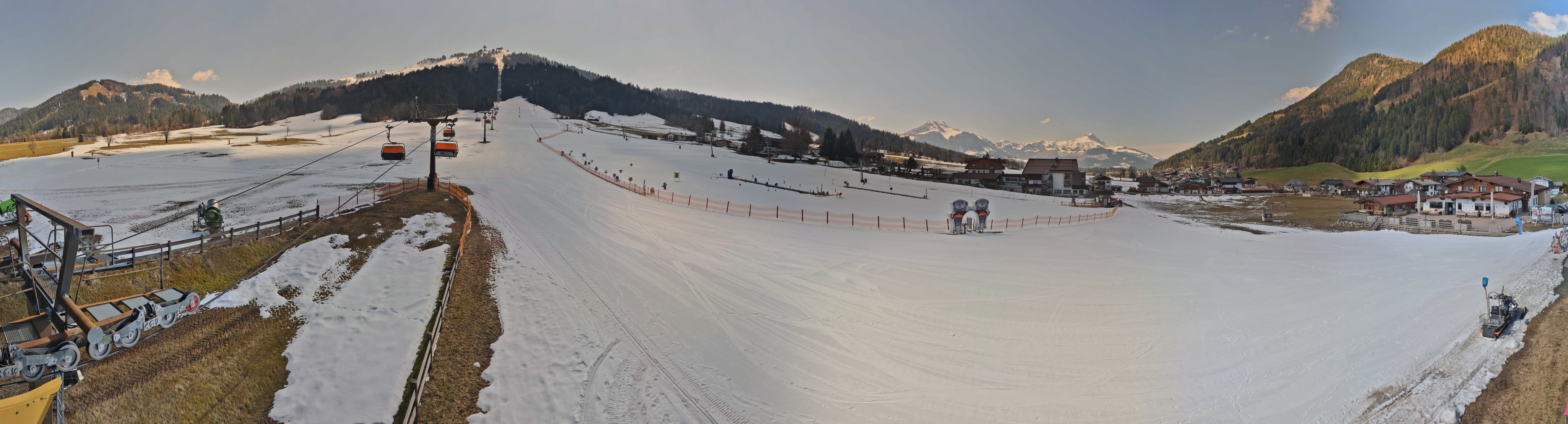 Archived image Webcam Valley station Pillersee