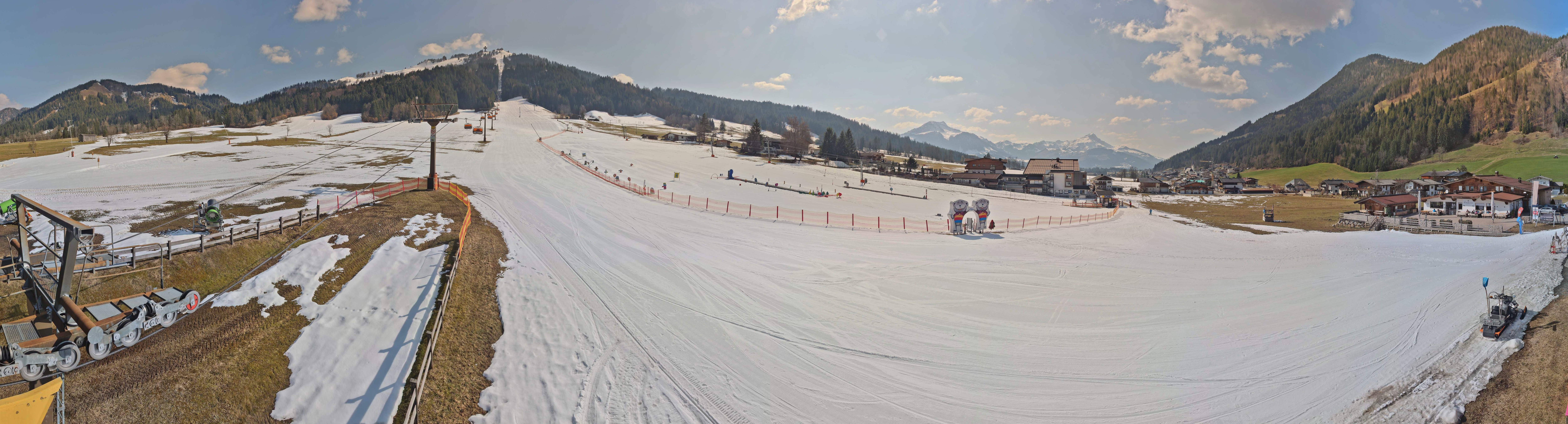 Archived image Webcam Valley station Pillersee