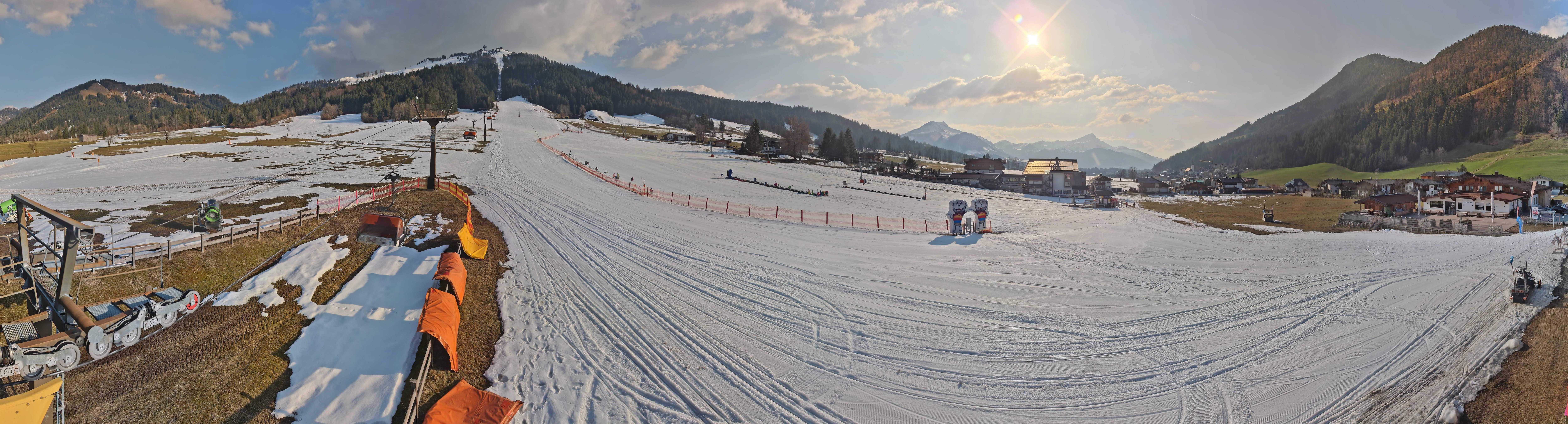 Archived image Webcam Valley station Pillersee