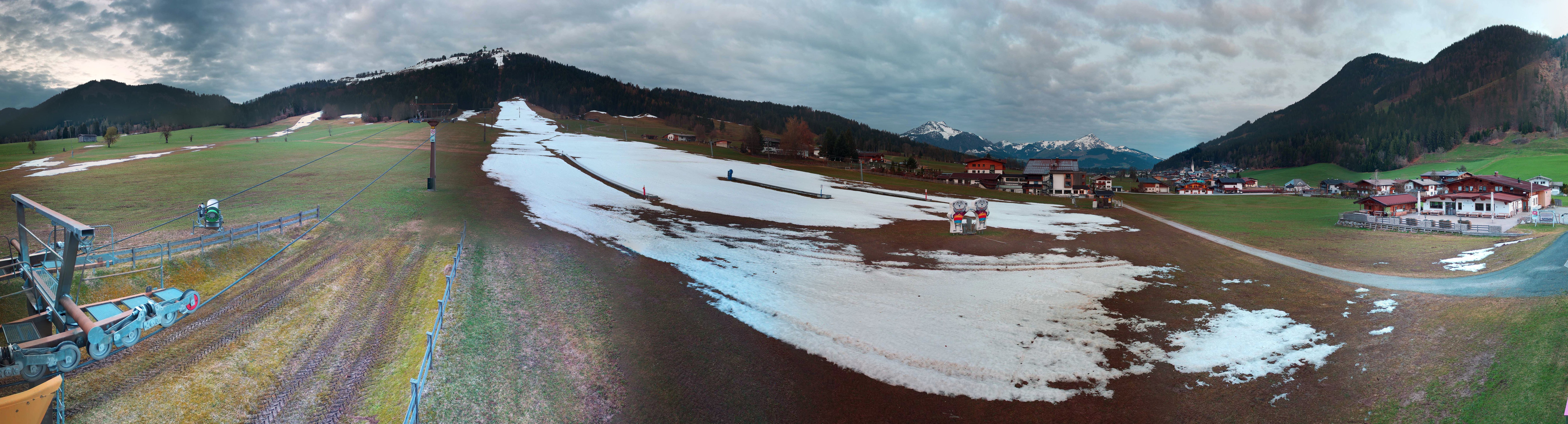 Archived image Webcam Valley station Pillersee