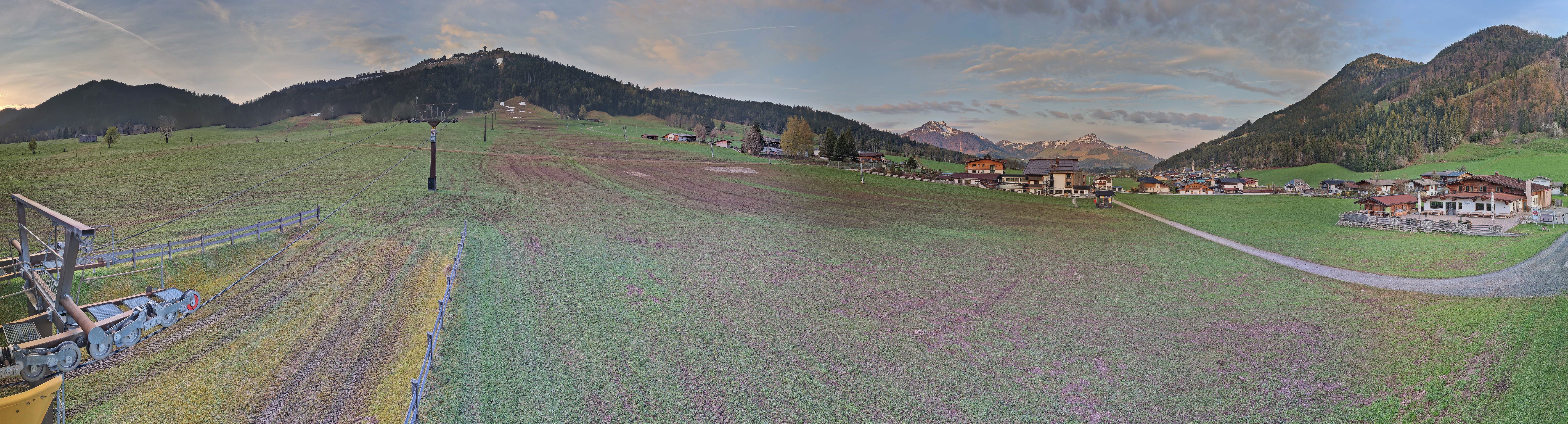 Archived image Webcam Valley station Pillersee