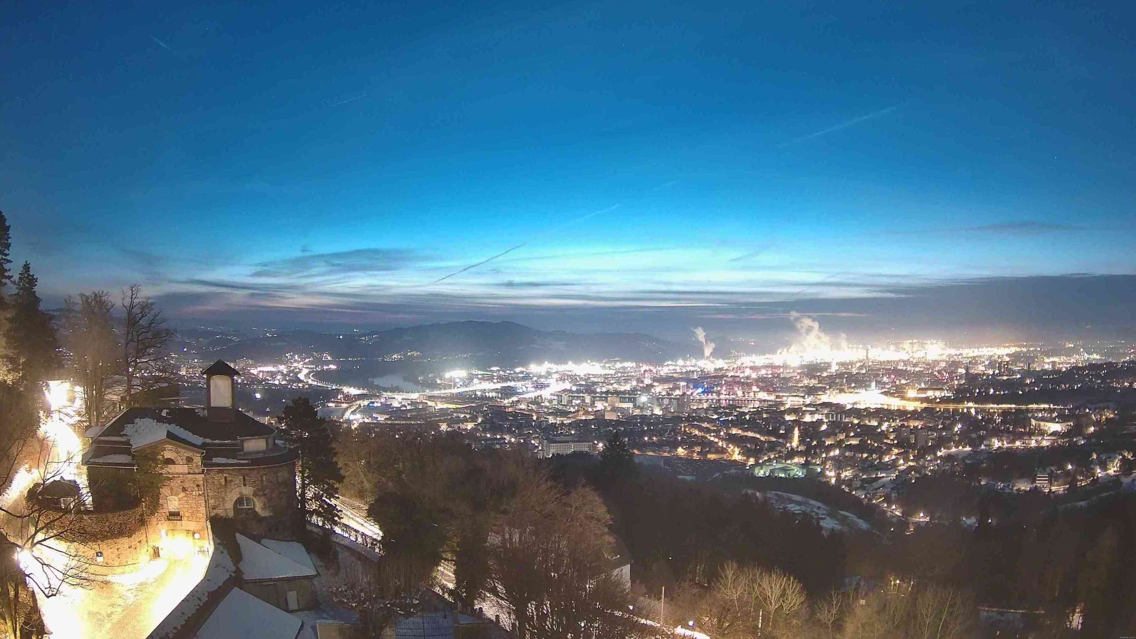 Archiv Foto Webcam Linz: Hauptplatz und Altstadt