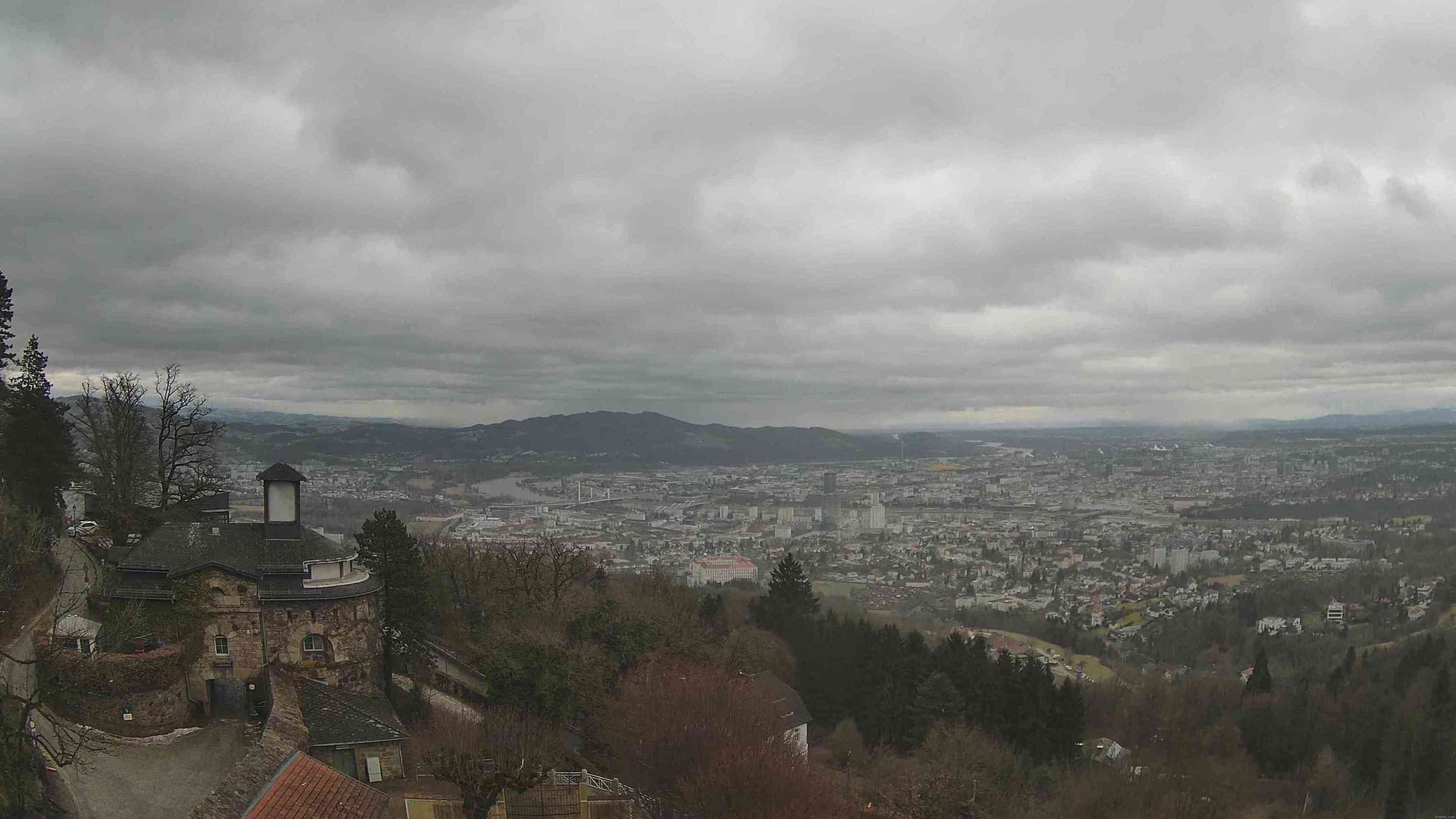 Archiv Foto Webcam Linz: Hauptplatz und Altstadt