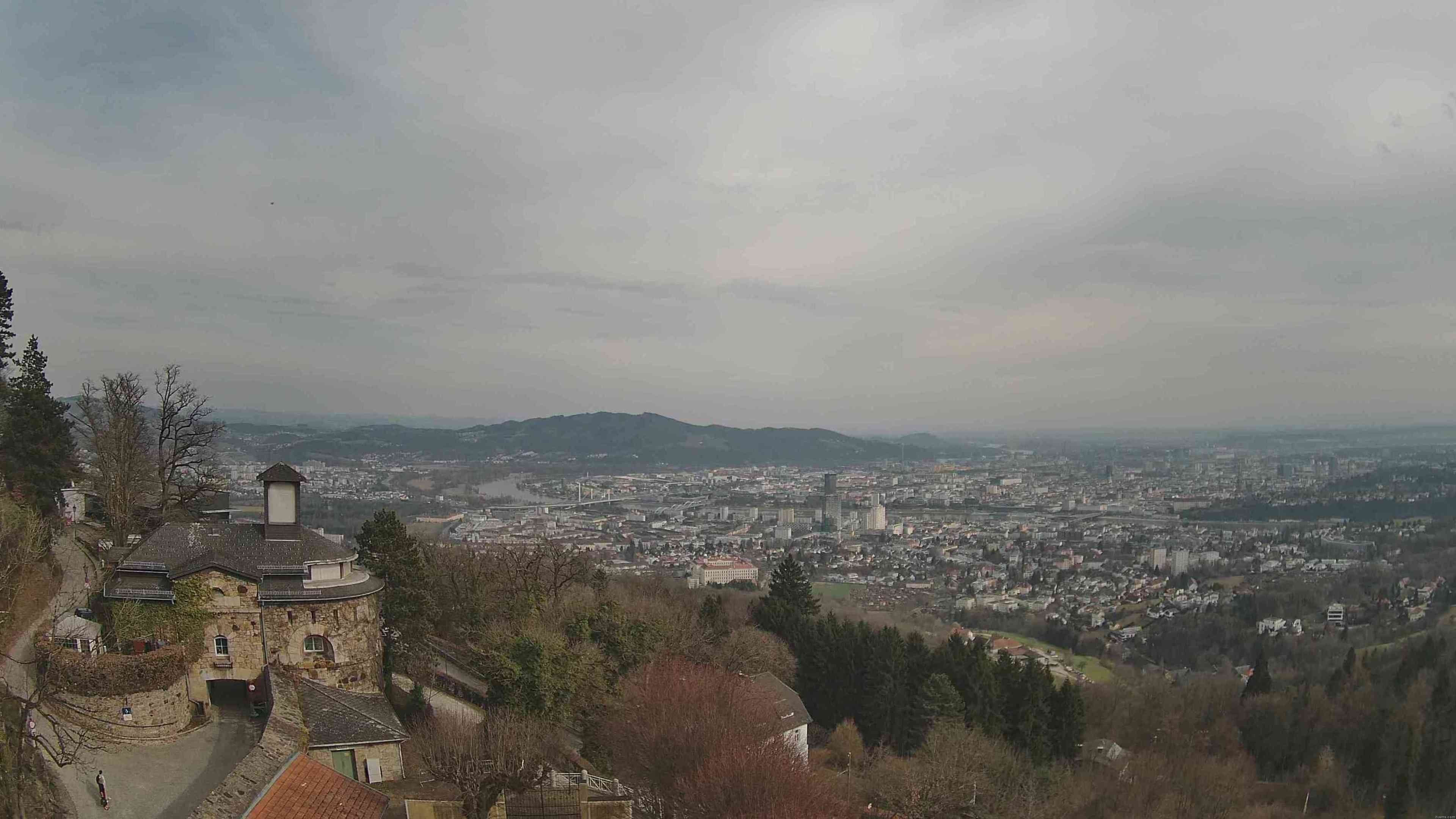 Archiv Foto Webcam Linz: Hauptplatz und Altstadt